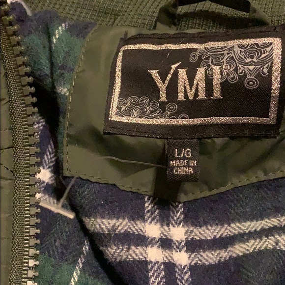 ❌SOLD❌Coat - Picture 3 of 4